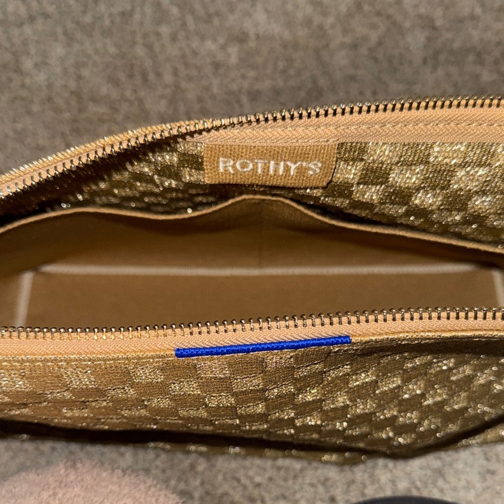 Rothy's Daily Crossbody - Picture 3 of 4